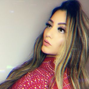 Meet your Posher, Veronica